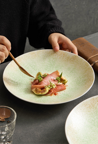 Ripple-Texture Wide-Rim Shallow Ceramic Bowl — Fine Dining Style